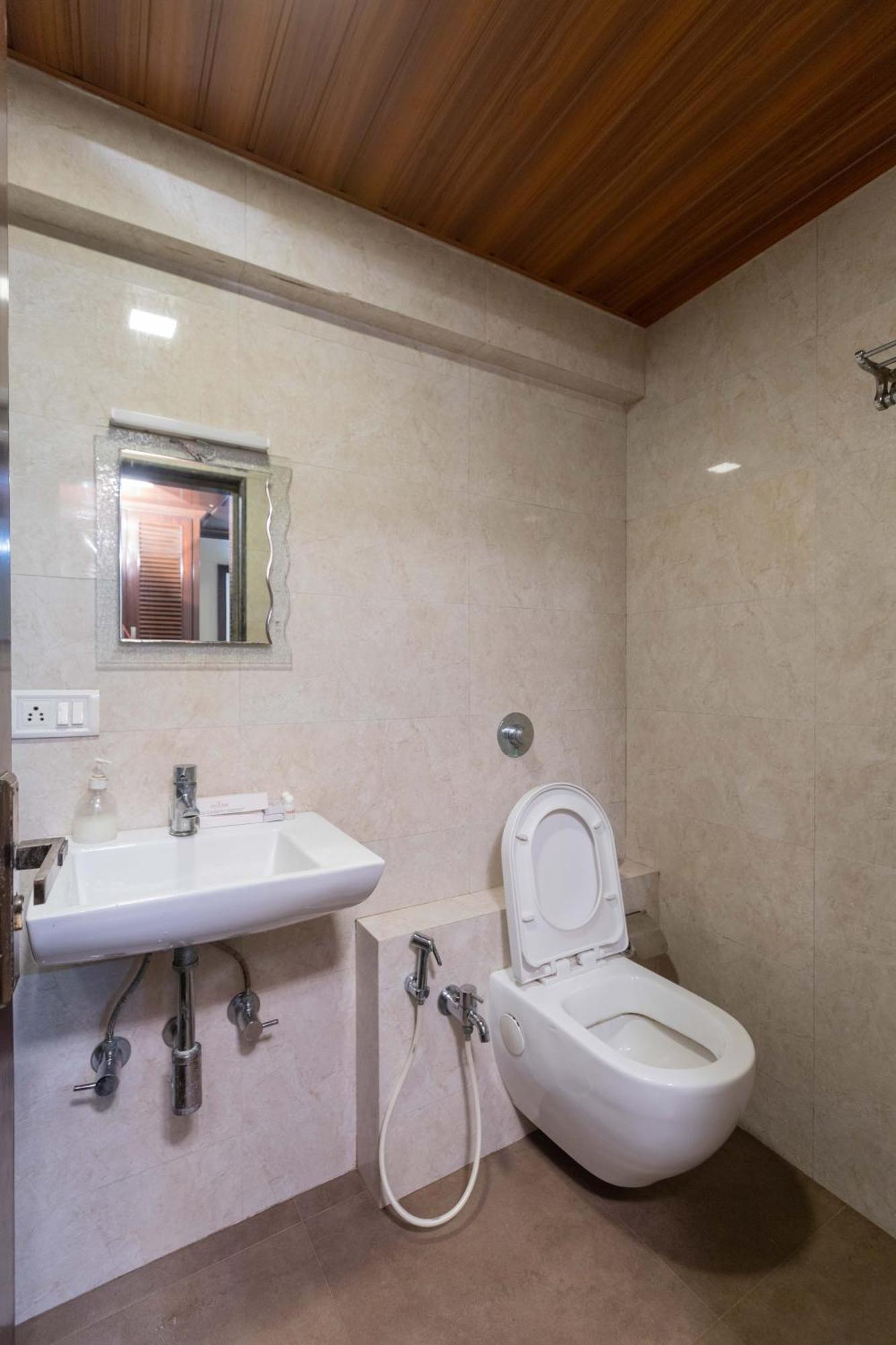 The Ontime Hotel - Mumbai — Photos 2